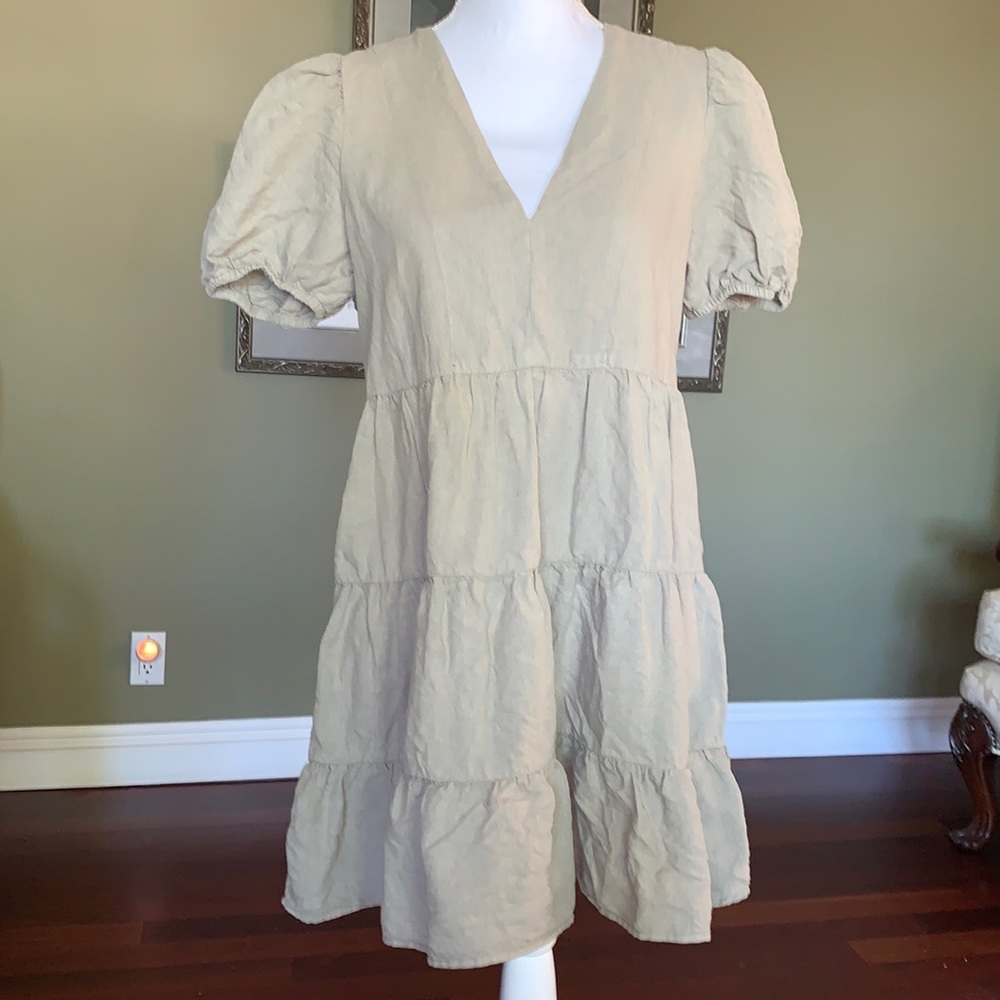 ZARA Linen Blend Tiered Dress in Sage Green Short Sleeves V-Neckline Size S